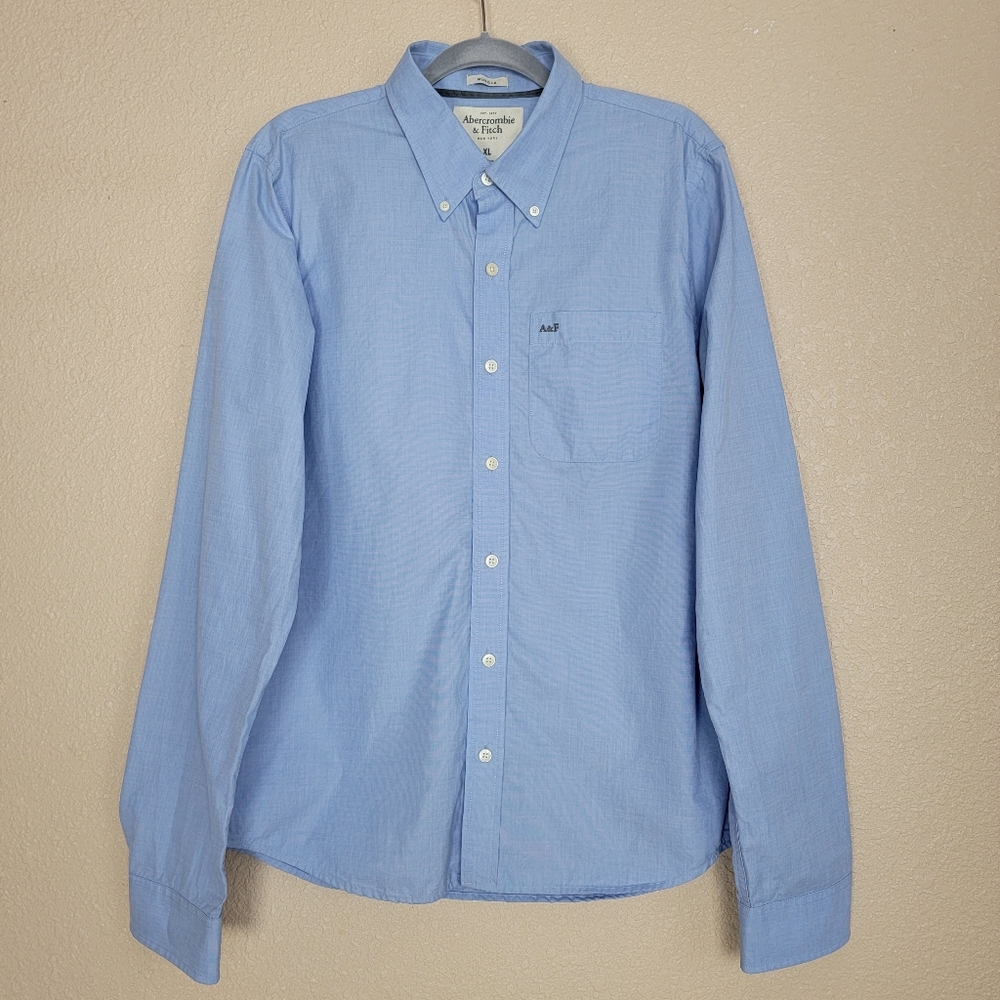 NWOT Abercrombie & Fitch Casual Button Down Blue Shirt Men size XL